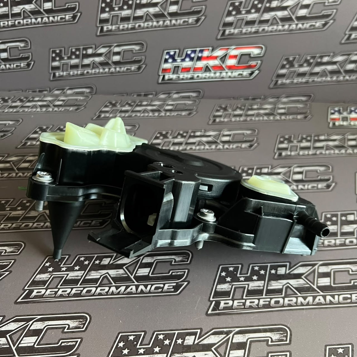 valvula pcv ventilacion gases del motor, volkswagen golf mk7, bora, passat, tiguan, audi a3, TT,  motores 2.0T 2012-2019