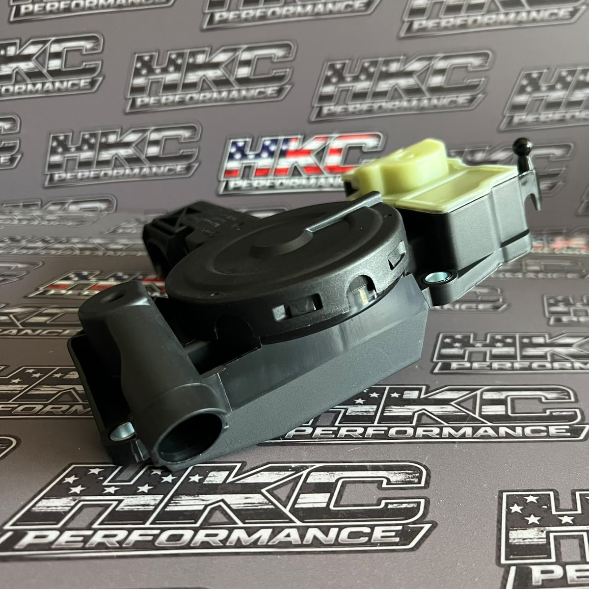 valvula pcv ventilacion gases del motor,  Volkswagen, Audi, golf, audi, A3, A4,A5,  motores 2.0T y 1.8T  mk6  2012-2017